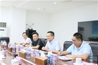 中方縣人民政府縣長胡傑一行(háng / xíng)莅臨恩斯迈考察交流